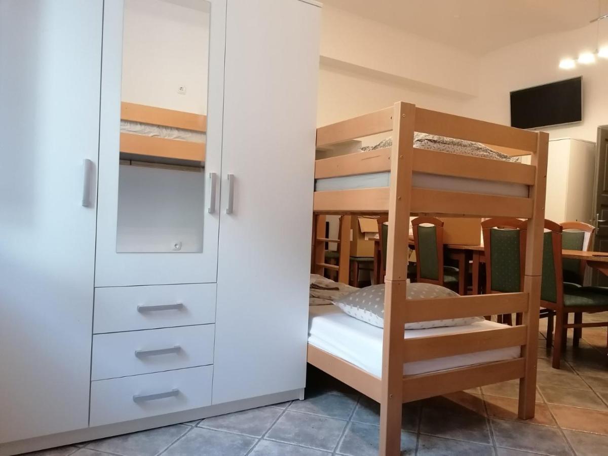 Hostel Vojnik 外观 照片