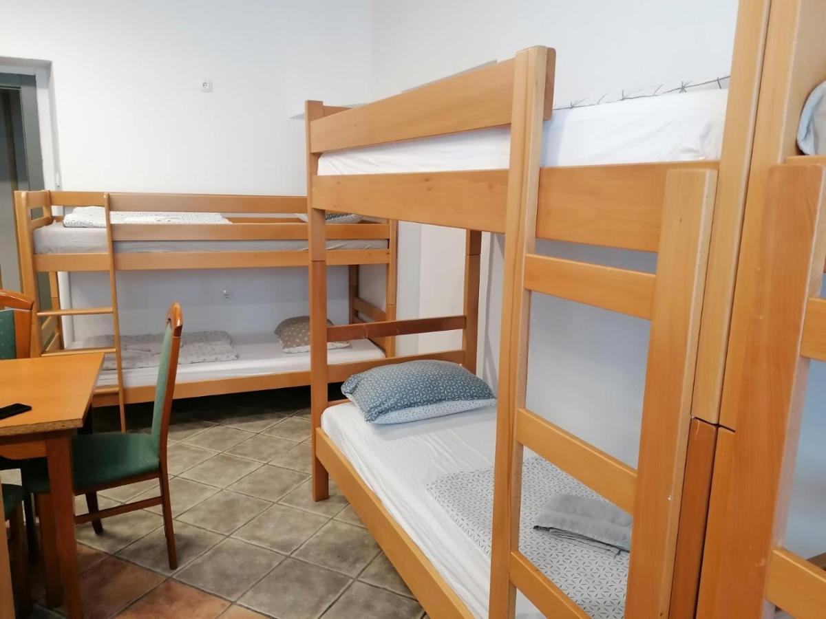 Hostel Vojnik 外观 照片