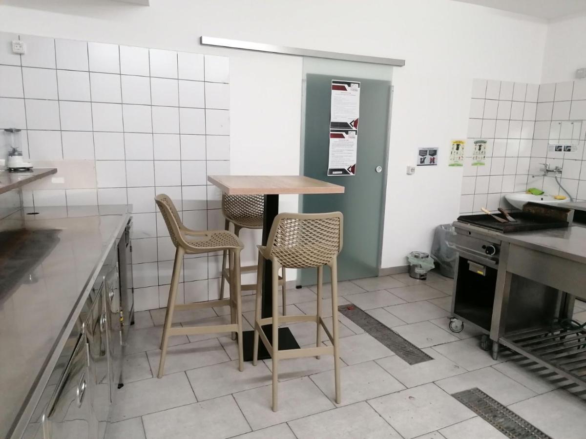 Hostel Vojnik 外观 照片