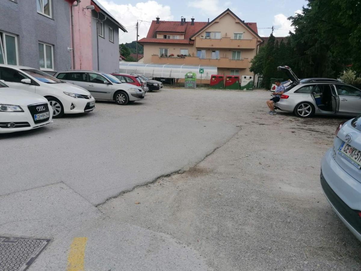Hostel Vojnik 外观 照片
