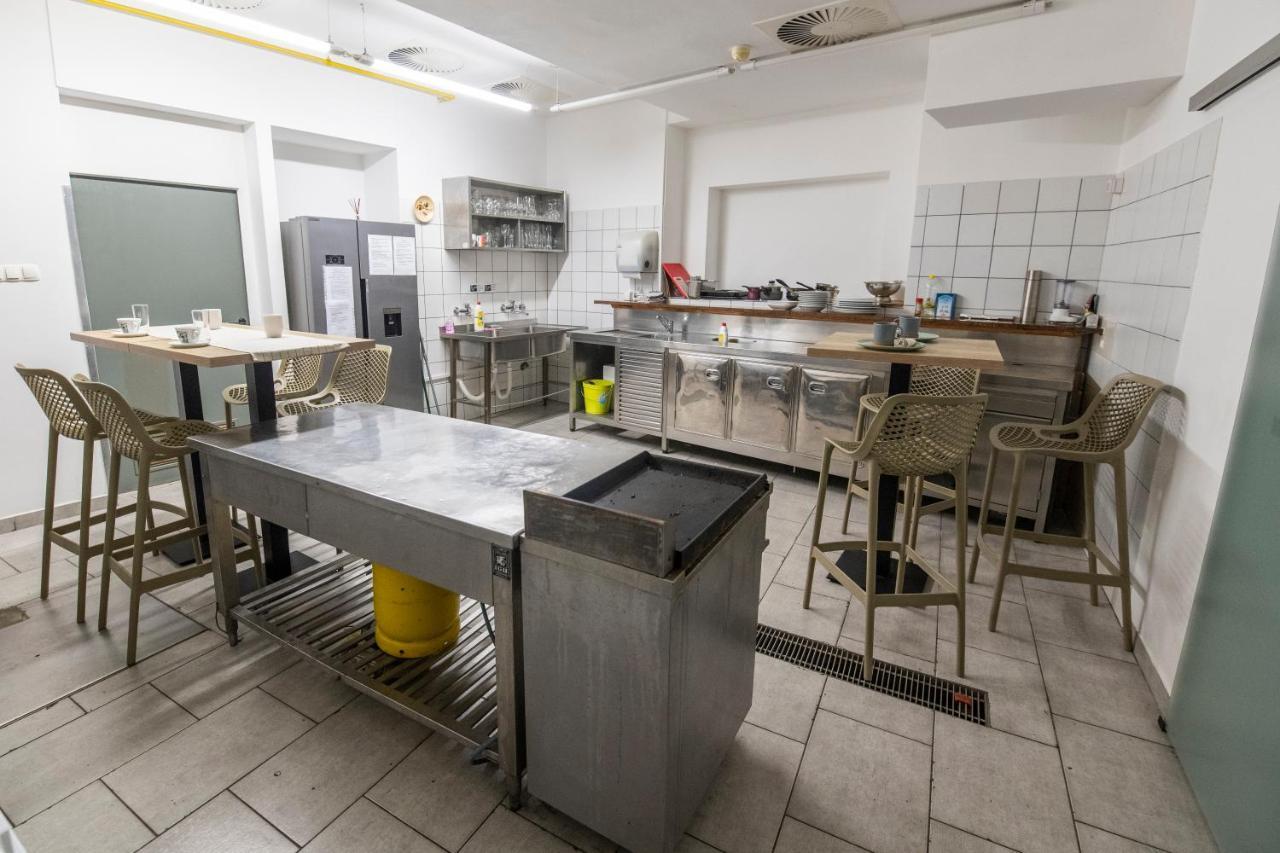 Hostel Vojnik 外观 照片