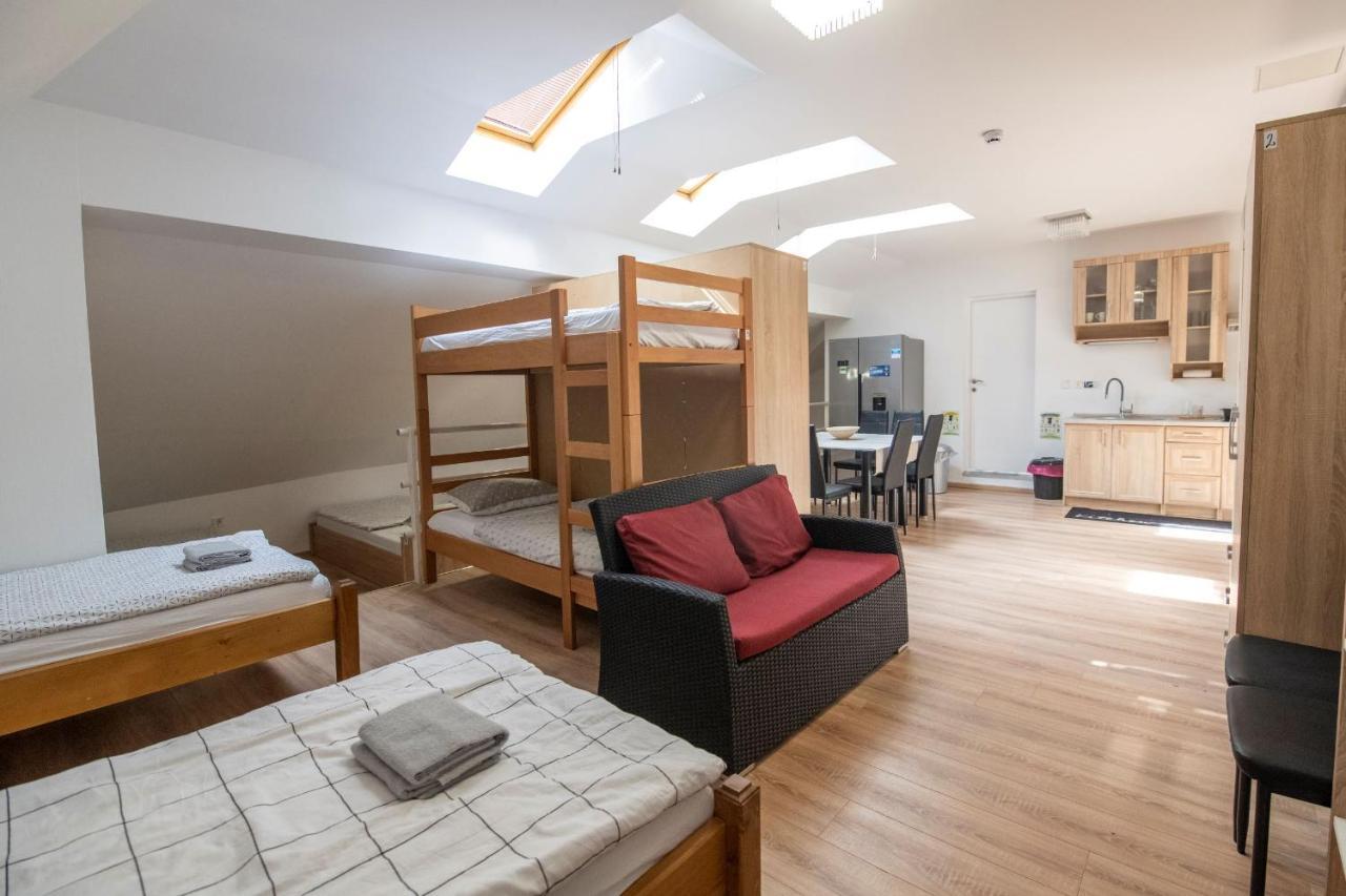 Hostel Vojnik 外观 照片