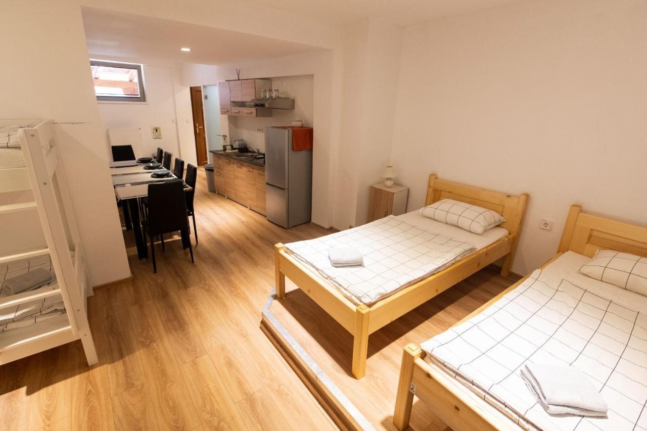 Hostel Vojnik 外观 照片